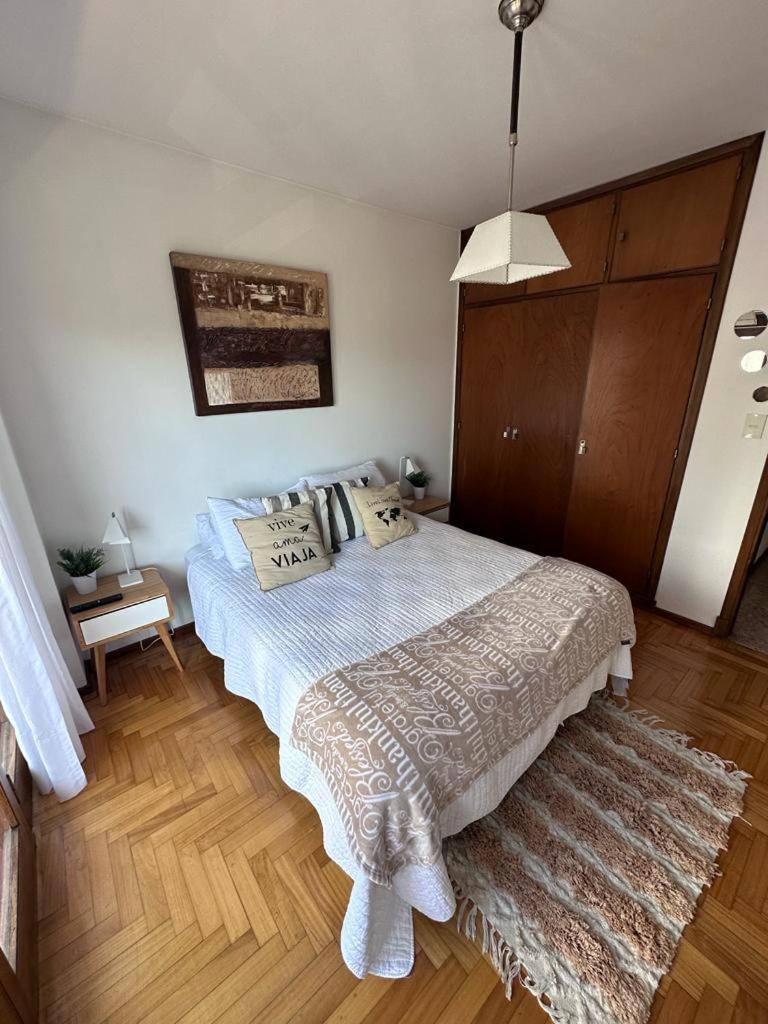 Depto. En La Bella Plaza Mitre. Luminoso Y Amplio. Apartamento *